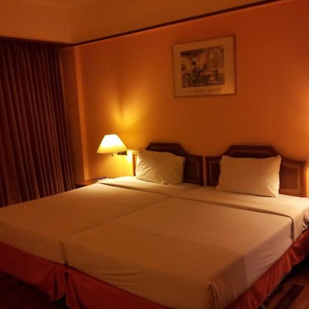 Pavilion Rim Kwai Resort Kanchanaburi Dış mekan fotoğraf