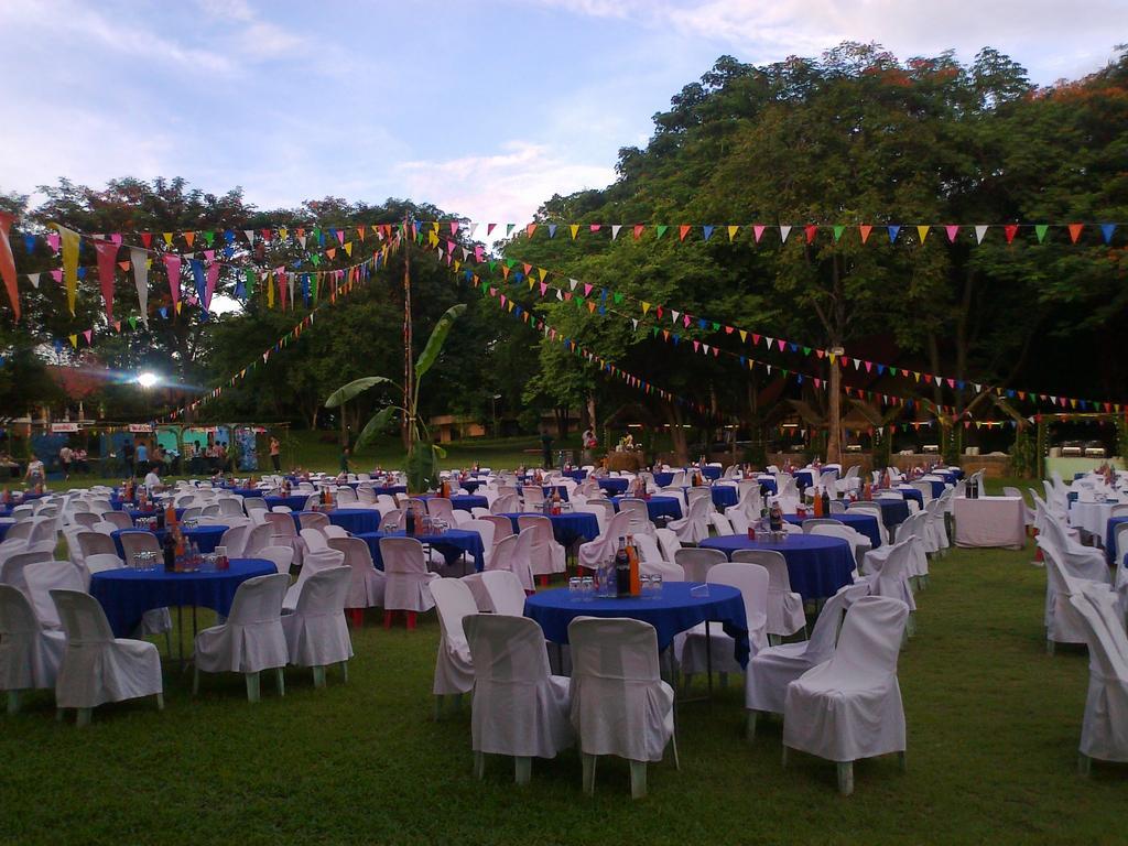 Pavilion Rim Kwai Resort Kanchanaburi Dış mekan fotoğraf