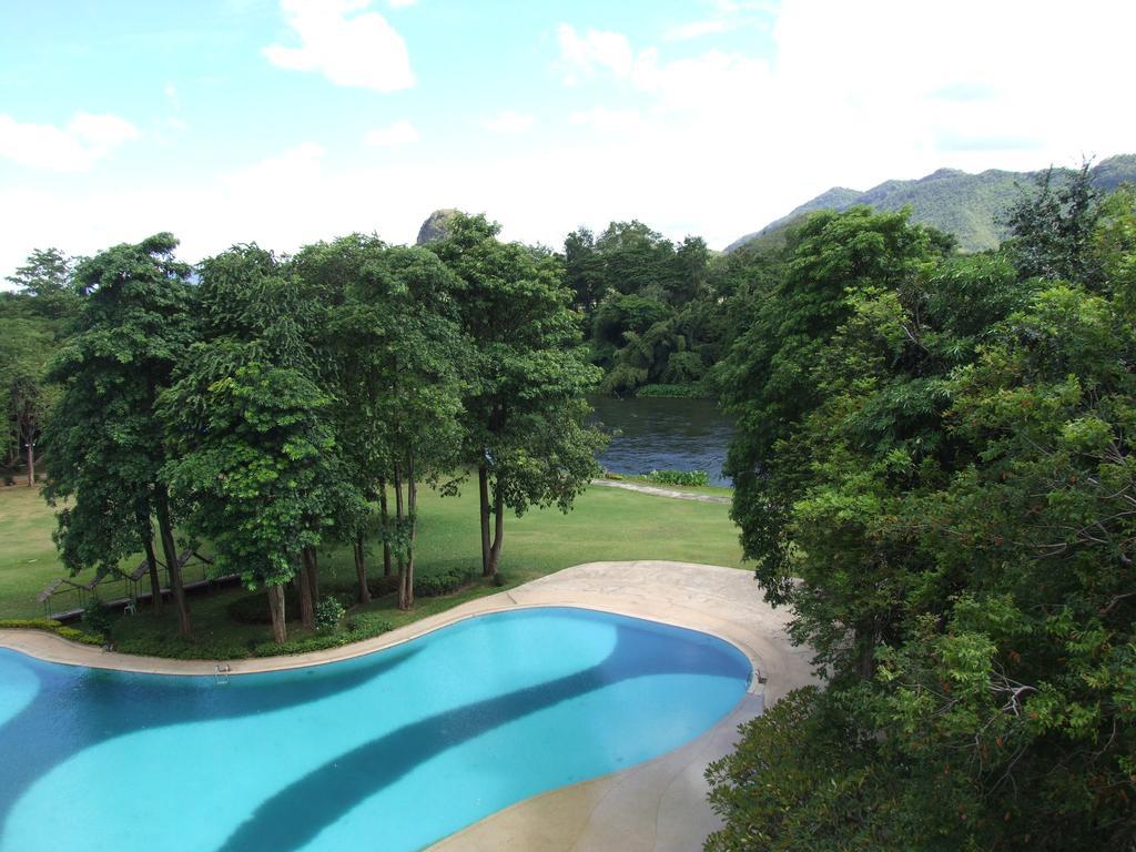 Pavilion Rim Kwai Resort Kanchanaburi Dış mekan fotoğraf
