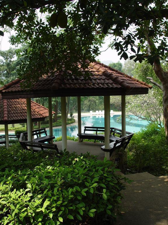 Pavilion Rim Kwai Resort Kanchanaburi Dış mekan fotoğraf