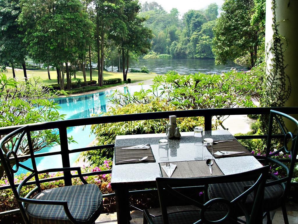 Pavilion Rim Kwai Resort Kanchanaburi Dış mekan fotoğraf