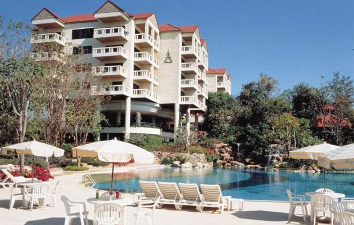 Pavilion Rim Kwai Resort Kanchanaburi Dış mekan fotoğraf